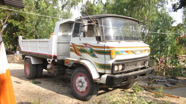 ขายแล้วครับ 155000 ถูกกว่าดั้มพ์อีแต๋น ดั้มพ์หกล้อคัซซี หัวยาว เปลี่ยนหัวไม่มีเล่มพร้อมใช้รับประกันไม่ผิดหวัง ขายแล้วครับ 155000 ถูกกว่าดั้มพ์อีแต๋น ดั้มพ์หกล้อคัซซี หัวยาว เปลี่ยนหัวไม่มีเล่มพร้อมใช้รับประกันไม่ผิดหวัง