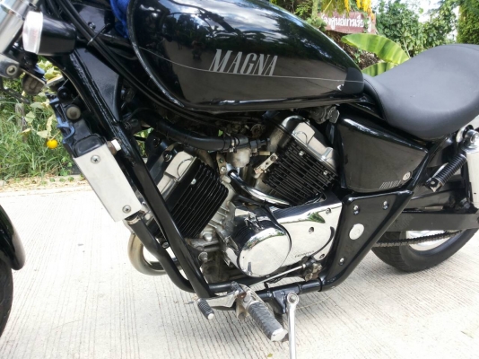 Honda Magna V25 ทะเบียนแท้ Honda Magna V25 ทะเบียนแท้
