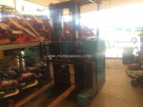 รถยกไฟฟ้ายืนขับ   TOYOTA    6FBRJ9 รหัสสินค้า : 80802618  Line ID: nihonmono  หรือเพิ่มเติมไดที่ www.nihonmono.com