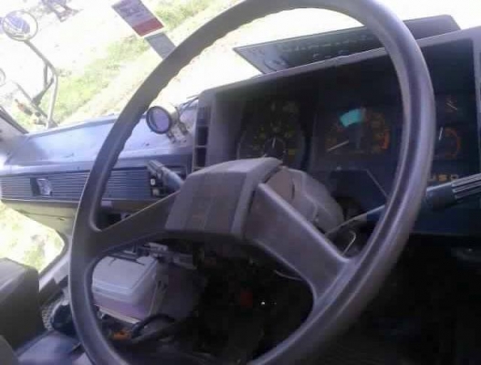 ขาย10ล้อ2เพลา เทรลเลอร์ลาก200 10สปีด แชชซีสวย เบรคใหญ่ เพาเวอร์ เบรคทิ๊ฟฟี่ ภาษีเต็ม เครื่องดีสภาพพร้อมใช้