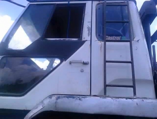 ขาย10ล้อ2เพลา เทรลเลอร์ลาก200 10สปีด แชชซีสวย เบรคใหญ่ เพาเวอร์ เบรคทิ๊ฟฟี่ ภาษีเต็ม เครื่องดีสภาพพร้อมใช้