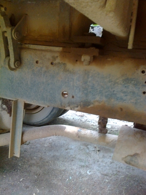 ขายรถสิบล้อมิตซูfn215kสองเพลาใช้งานอยู๋แสนถูกๆๆๆๆๆๆต่อรองได้