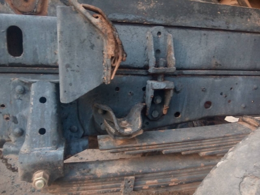 Isuzu NPR120 ฝาขาวรถห้างแท้ปี 44 คัสซีสวยทั้งเส้นไม่มีหัก ช่วงล่างท้าย F