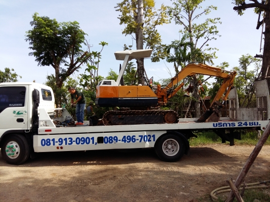 ขายรถแบคโฮ KOMATSU PC20-5 นำเข้าจากญี่ปุ่น ไม่เคยใช้งานในไทย ติดต่อ 086-775-7900 086-324-1992