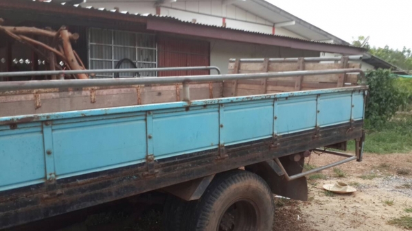 หกล้อ อีซูซุ KS115 ฝาดำ พ.เวอร์ เกียร์สั้น ยกหัวได้ สภาพพร้อมใช้งาน ทะเบียนพร้อมโอน *ราคา195,000บ/