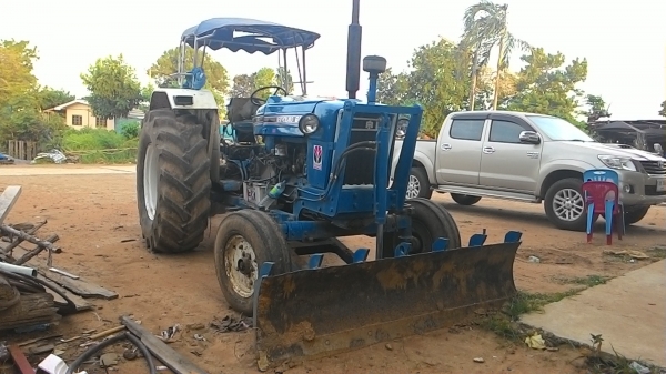 ขายFORD 68 T1 เพลาเดียว มีดันหน้าและหาง6 290,000 ขายFORD 68 T1 เพลาเดียว มีดันหน้าและหาง6 290,000