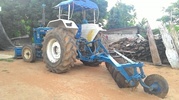 ขายFORD 68 T1 เพลาเดียว มีดันหน้าและหาง6 290,000 ขายFORD 68 T1 เพลาเดียว มีดันหน้าและหาง6 290,000