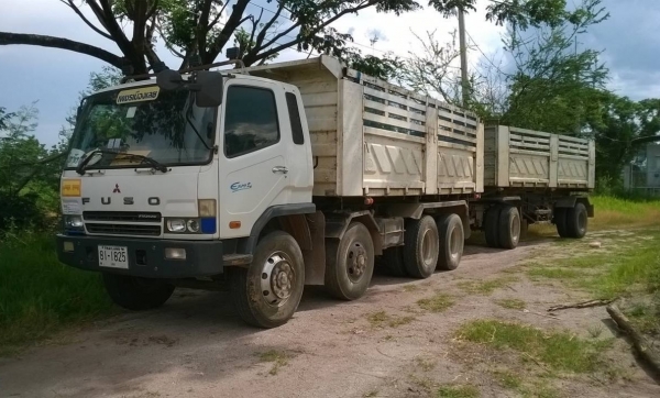 ขายรถพ่วงไอ้หลง M6 ปี 50 ออกห้างมือเดียว แม่-ลูกดั้มสามมิตร เครื่องเดิม 260 แรงม้า เกียร์เดิม  คัสซีสวยตลอดเส้น เก๋งบางเดิม แอร์เย็น ยางเรเดียลเต็มทุกเส้น ทะเบียนพร้อมโอน