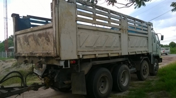 ขายรถพ่วงไอ้หลง M6 ปี 50 ออกห้างมือเดียว แม่-ลูกดั้มสามมิตร เครื่องเดิม 260 แรงม้า เกียร์เดิม  คัสซีสวยตลอดเส้น เก๋งบางเดิม แอร์เย็น ยางเรเดียลเต็มทุกเส้น ทะเบียนพร้อมโอน