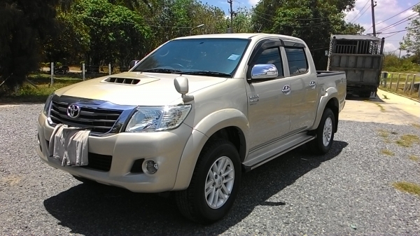 ขาย598,000 วีโก้ พรีรันเนอร์ 4ประตู