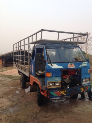 อีแต๋น บ้านๆ ขายพร้อมเครื่อง เจ้าของขายเอง ขายตามสภาพ ใช้งานปกติ **รถอยู่ลำปาง** โทร 085 639 0132 หนึ่งรับสายจ้า