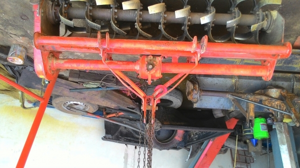 โรตาช้าง1.80สวยมากสภาพ80\%ใบใหม่โซ่ใหม่ฝาหลังใหม่ฝาด้านบนยังไม่เคยทำสีลูกปืนและซีลเปลียนใหม่ไม่ต้องซ่อมอะไรอีกแล้วพร้อยเพลาปั้น