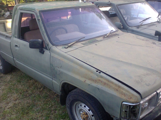 รถกะบะฮีโร่