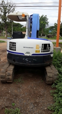 ขายถูกรถขุดเก่านอก MITSUBISHI MM57SR  _ 084-4873923