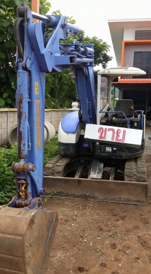 ขายถูกรถขุดเก่านอก MITSUBISHI MM57SR  _ 084-4873923