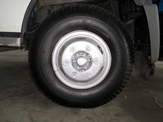 ขาย 6 ล้อ ฮีโน่ เมก้า เครน 3 ตัน  175 แรง  6.50 ม. รวมเครน ปี 2008   3 ปลอก 2 ชัก ขาเหลี่ยม รุ่นใหม่ ท้องวี สภาพสวยสุด ๆ เครื่องแน่น คัสซีสวย พร้อมใช้งาน     ชมรถก่อนได้ครับ สนใจติดต่อได้ที่  081-9425443   081-5715326