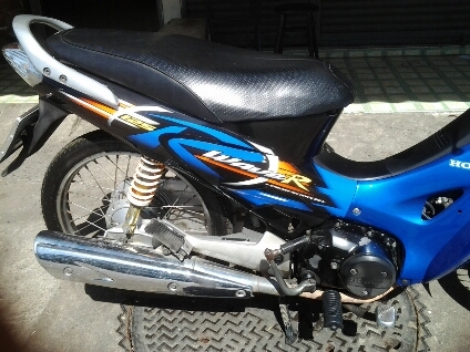 เวฟ125Rปี48ตาทเท้า