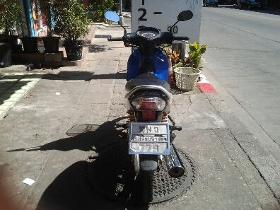 เวฟ125Rปี48ตาทเท้า