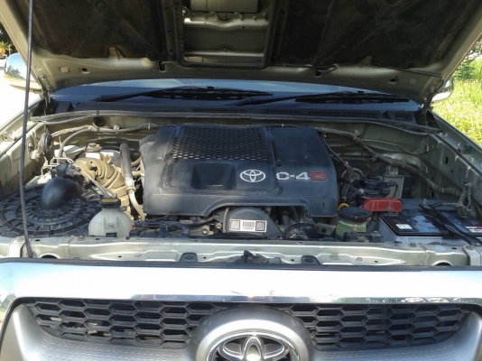 ต้องการขายรถ TOYOTA VIGO Smart cab 2.5 G m/t ปี 2011