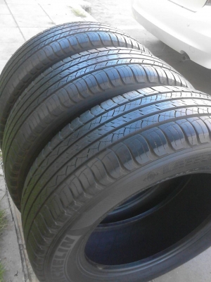 225/65R17  MICHELIN  LATITUDE Tour มี 3 เส้น โทร.081-427-3941