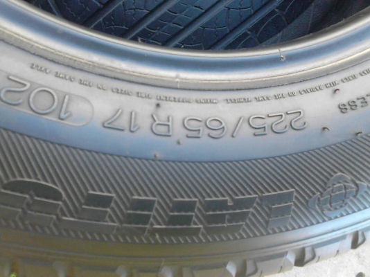 225/65R17 MICHELIN LATITUDE Tour มี 3 เส้น โทร.081-427-3941 225/65R17 MICHELIN LATITUDE Tour มี 3 เส้น โทร.081-427-3941