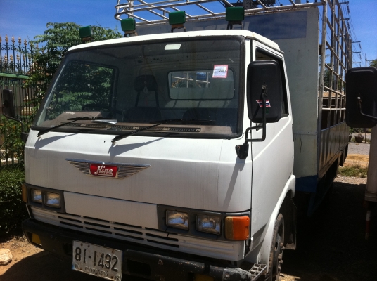 HINO FB113-Wo4D-117 แรงม้า เครื่องดี คัสซีสวย สภาพพร้อมใช้ ทะเบียนพร้อมโอน HINO FB113-Wo4D-117 แรงม้า เครื่องดี คัสซีสวย สภาพพร้อมใช้ ทะเบียนพร้อมโอน