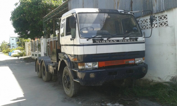 Nissan UD หัวลาก 260 แรง เทอร์โบ