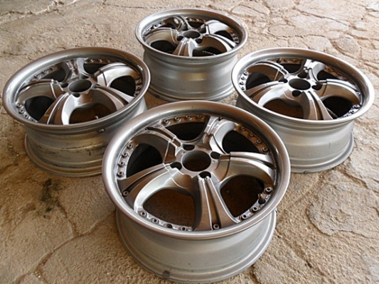 แม็กซิ่ง ญี่ปุ่นแท้ ขอบ15- 4รู100 สีเทากัล (4วง3,800บ.) แม็กซิ่ง ญี่ปุ่นแท้ ขอบ15- 4รู100 สีเทากัล (4วง3,800บ.)