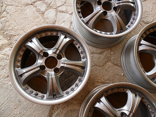 แม็กซิ่ง ญี่ปุ่นแท้ ขอบ15- 4รู100 สีเทากัล (4วง3,800บ.) แม็กซิ่ง ญี่ปุ่นแท้ ขอบ15- 4รู100 สีเทากัล (4วง3,800บ.)