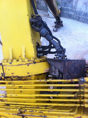 เทรน TADANO 3 ตัน 2 ชัก 3 ท่อน อุปกรณ์ครบ พร้อมใช้งาน