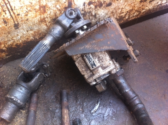 เทรน TADANO 3 ตัน 2 ชัก 3 ท่อน อุปกรณ์ครบ พร้อมใช้งาน