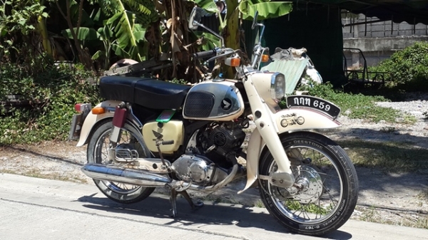 วุฒิ นนบุรี ขาย ฮอนด้า C95 ทะเบียนแท้โอนขนส่งรถสภาพเดิมๆเครื่องดีคับ