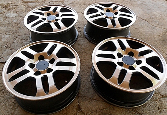 แม็กแท้ ขอบ15- 5รู114 สีสวย (4วง3,600บ.) แม็กแท้ ขอบ15- 5รู114 สีสวย (4วง3,600บ.)