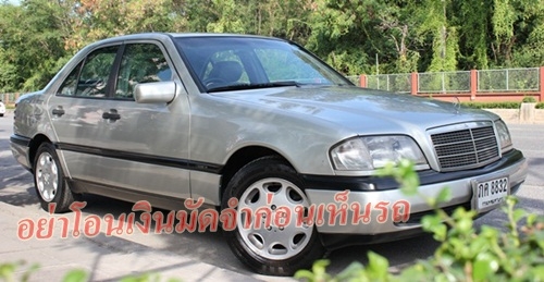 มือเดียวตั้งแต่ป้ายแดง รถสวยจัด ไม่เคยติดแก๊ส Benz C 180 Classic
