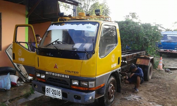 ขายหัวแคชซี MITSUBISHI ปี45 ขายตามสภาพ เครื่องพัง เอกสารพร้อมโอน สนใจโทร 090-8588220คุณนะ 093-3258446คุณบิว ID:narong498 หรือเข้าดูสินค้าอื่นๆได้ที่ www.truck.in.th/498 หรือเพจFacebook ณรงค์ ซื้อขายรถมือสอง (เว็บไซต์ส่วนตัว) หรือFacebook ตลาดรถมือสอง คุณน