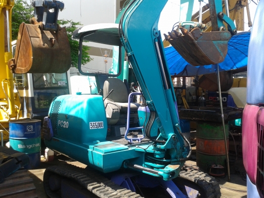 ต้องการขายรถขุดยี่ห้อ KOMATSU-PC20-7E รถนอกนำเข้าจากญี่ปุ่น ต้องการขายรถขุดยี่ห้อ KOMATSU-PC20-7E รถนอกนำเข้าจากญี่ปุ่น