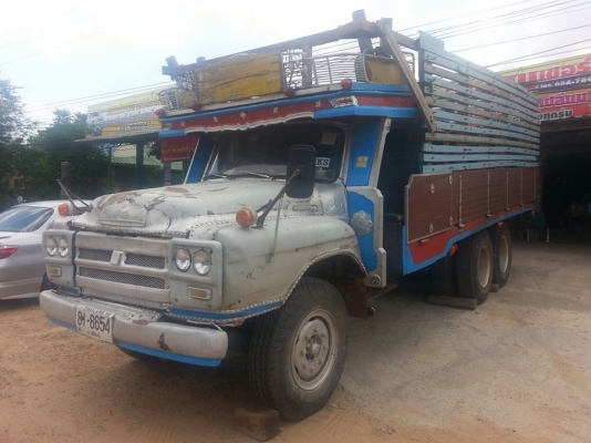 ขาย10ล้อ2เพลา เครื่อง165แรง สโลเกียร์กลาง เครื่องดี แคชซีสวย สภาพพร้อมใช้งาน เอกสารพร้อมโอน สนใจโทร 090-8588220คุณนะ 093-3258446คุณบิว ID:narong498 หรือเข้าดูสินค้าอื่นๆได้ที่ www.truck.in.th/498 หรือเพจFacebook ณรงค์ ซื้อขายรถมือสอง (เว็บไซต์ส่วนตัว) หรื