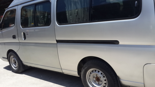 นิสสัน เออแวน ปี 2004 Auto LPG มือแรกป้ายแดง (ด่วน 159,000)