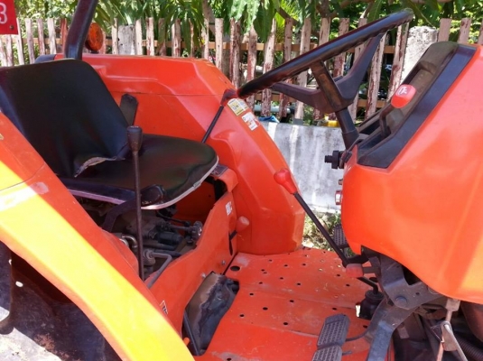 ขายรถไถ KUBOTA L4508 ทำงาน1,710ชม. อุปกรณ์ดันหน้า-ผานหลัง สภาพสวยพร้อมใช้งาน สนใจโทร 090-8588220คุณนะ 093-3258446คุณบิว ID:narong498 หรือเข้าดูสินค้าอื่นๆได้ที่ www.truck.in.th/498 หรือเพจFacebook ณรงค์ ซื้อขายรถมือสอง (เว็บไซต์ส่วนตัว) หรือFacebook ตลาดร