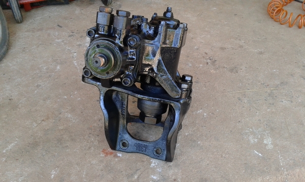 ขายเต้าพวงมาลัย hino  3m 227 พร้อมขา