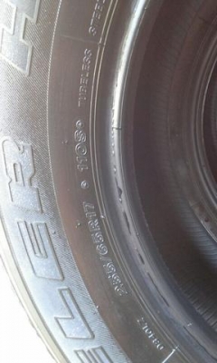 ยาง 255/65/17" ปี 5013ราคา5500 ยาง 255/65/17" ปี 5013ราคา5500