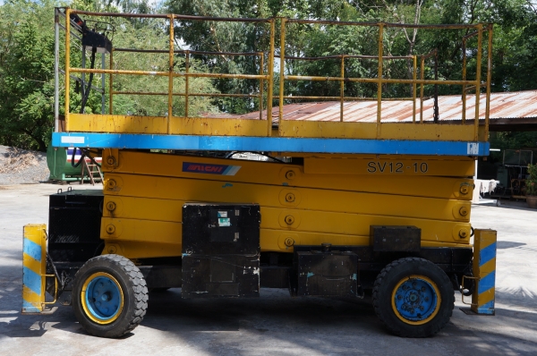 ขายรถกระเช้าแ่บบขากรรไก TADANO