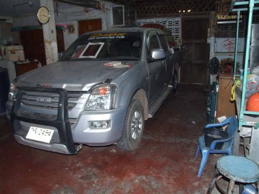 อีซูซุดีแม็ก4ประตูเครื่อง3.0ปี2006รถบ้านเจ้าของขายเอง