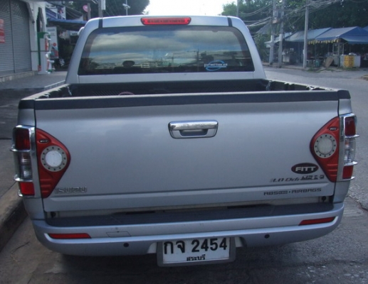 อีซูซุดีแม็ก4ประตูเครื่อง3.0ปี2006รถบ้านเจ้าของขายเอง