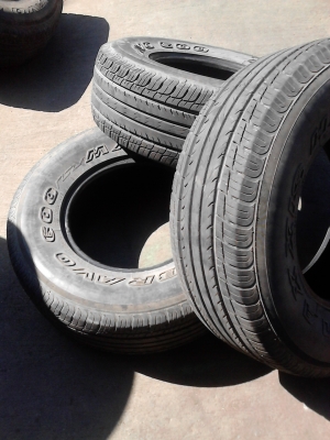 255/70 R15 MAXXIS BRAVO มี 3 เส้น tel.081-427-3941 255/70 R15 MAXXIS BRAVO มี 3 เส้น tel.081-427-3941