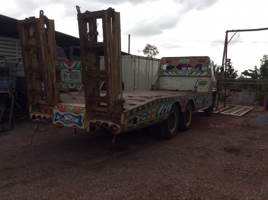 เทรลเลอร์ HINO F1810ล้อ2เพลา เครืองดี ครัทซีสวย ยางดี รถพร้อมใช้(ขึ้นแม็คโครได้) ขาย 700,000บาท ศุภากร 081-4252943