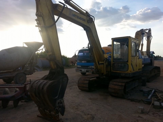 ขายแบคโค MITSUBISHI MSO70U เครื่องดี ทำงานเร็ว สภาพพร้อมใช้งาน สนใจโทร 090-8588220คุณนะ 093-3258446คุณบิว ID:narong498 หรือเข้าดูสินค้าอื่นๆได้ที่ www.truck.in.th/498 หรือเพจFacebook ณรงค์ ซื้อขายรถมือสอง (เว็บไซต์ส่วนตัว) หรือFacebook ตลาดรถมือสอง คุณนะ