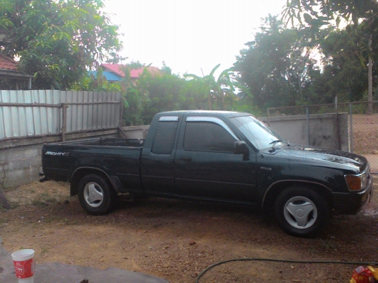 ขายไมตี้แคป 2.5 โปร่งหน้หลัง เครื่องดี คัดชีสวย ช่วงล่างแน่น ภาษีไม่ขาดแมคลายเนอ89000