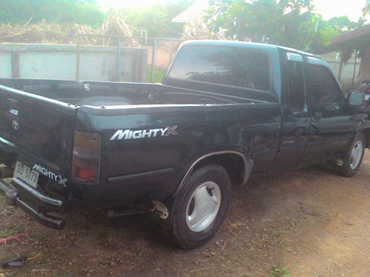 ขายไมตี้แคป 2.5 โปร่งหน้หลัง เครื่องดี คัดชีสวย ช่วงล่างแน่น ภาษีไม่ขาดแมคลายเนอ89000