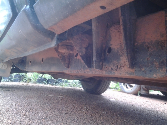 NISSAN BIGM 2.5 ฝาแดง ปี37 หน้าโง่ แอร์เย็น ภายในสวย คัชีมีปะครับ ภาษีขาด 2ปีครึ่ง NISSAN BIGM 2.5 ฝาแดง ปี37 หน้าโง่ แอร์เย็น ภายในสวย คัชีมีปะครับ ภาษีขาด 2ปีครึ่ง